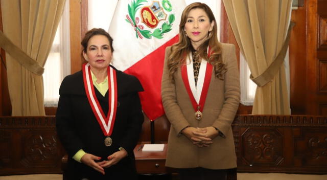 La Presidenta Del Poder Judicial Elvia Barrios Y La Titular Del