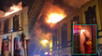 Gran incendio deja en la calle a varias familias que vivían en casona del Centro de Lima.