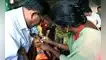 Vacuna contra la polio en la India.