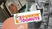 El caso fue expuesto en TikTok por un cliente que se percató de los lentes espía. Dunkin Donuts se pronuncia sobre cajero con que espiaba tarjetas de clientes con fuerte comunicado