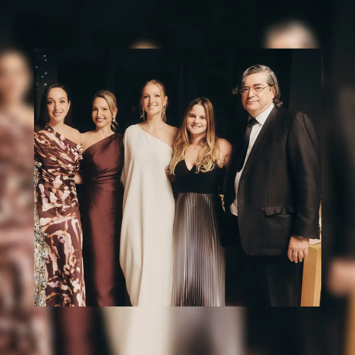 Jaime Bayly expulsó a sus hijas