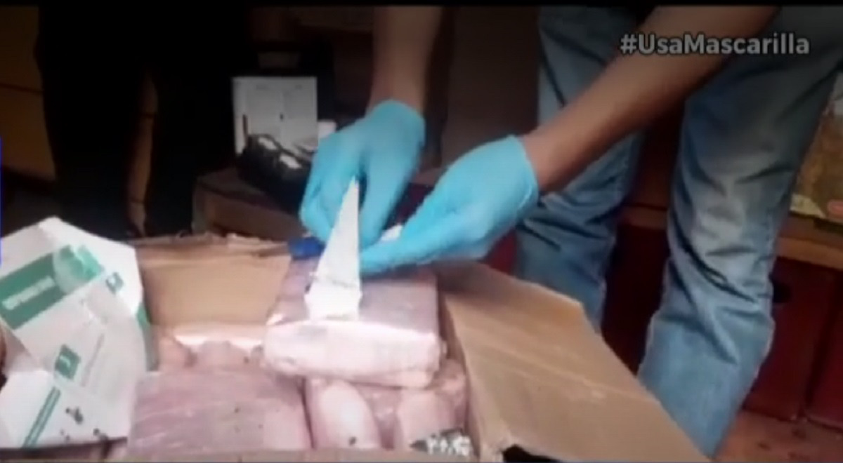 Puno: incautan 218 paquetes de marihuana en Desaguadero Puno: incautan 218 paquetes de marihuana en Desaguadero