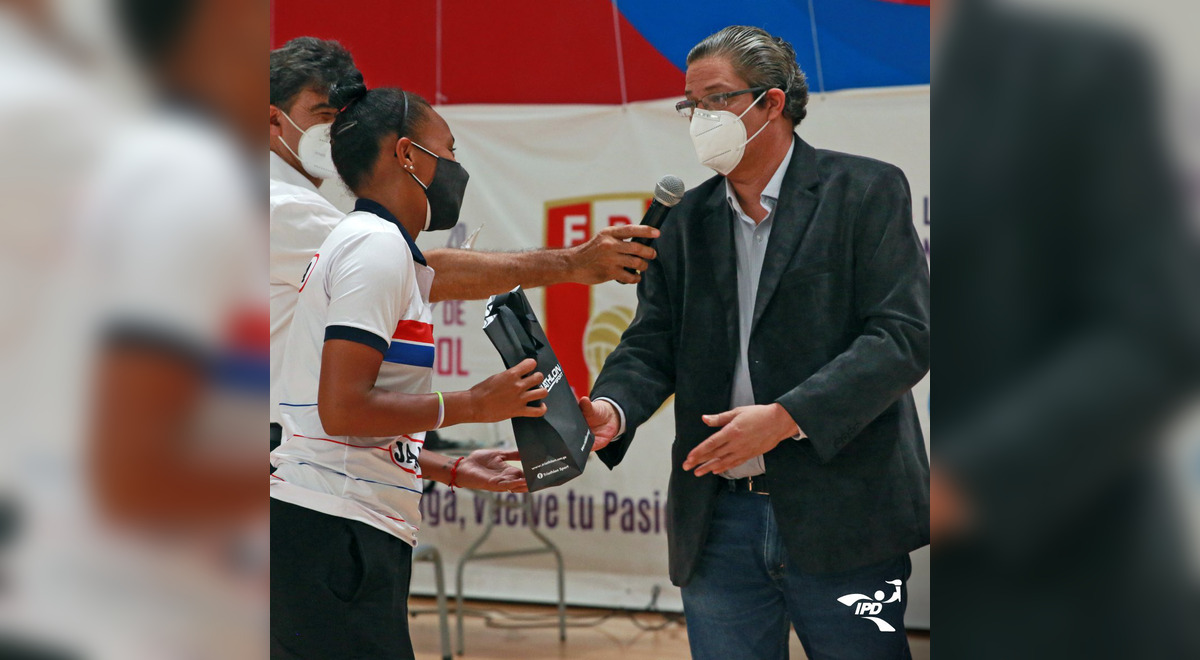 Liga Nacional Superior de Voleibol: Circolo y Deportivo Alianza inauguran torneo Liga Nacional Superior de Voleibol: Circolo y Deportivo Alianza inauguran torneo