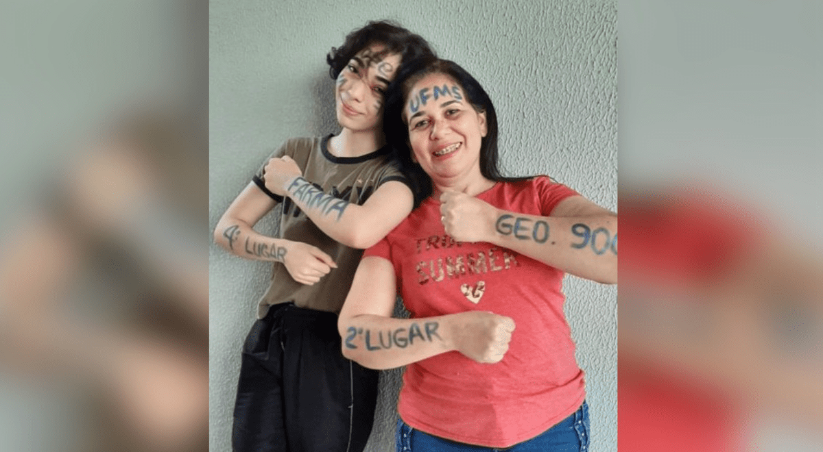 Madre decide inscribirse a la universidad junto a su hija autista: \"La apoyo en cada paso\" Madre decide inscribirse a la universidad junto a su hija autista: \"La apoyo en cada paso\"