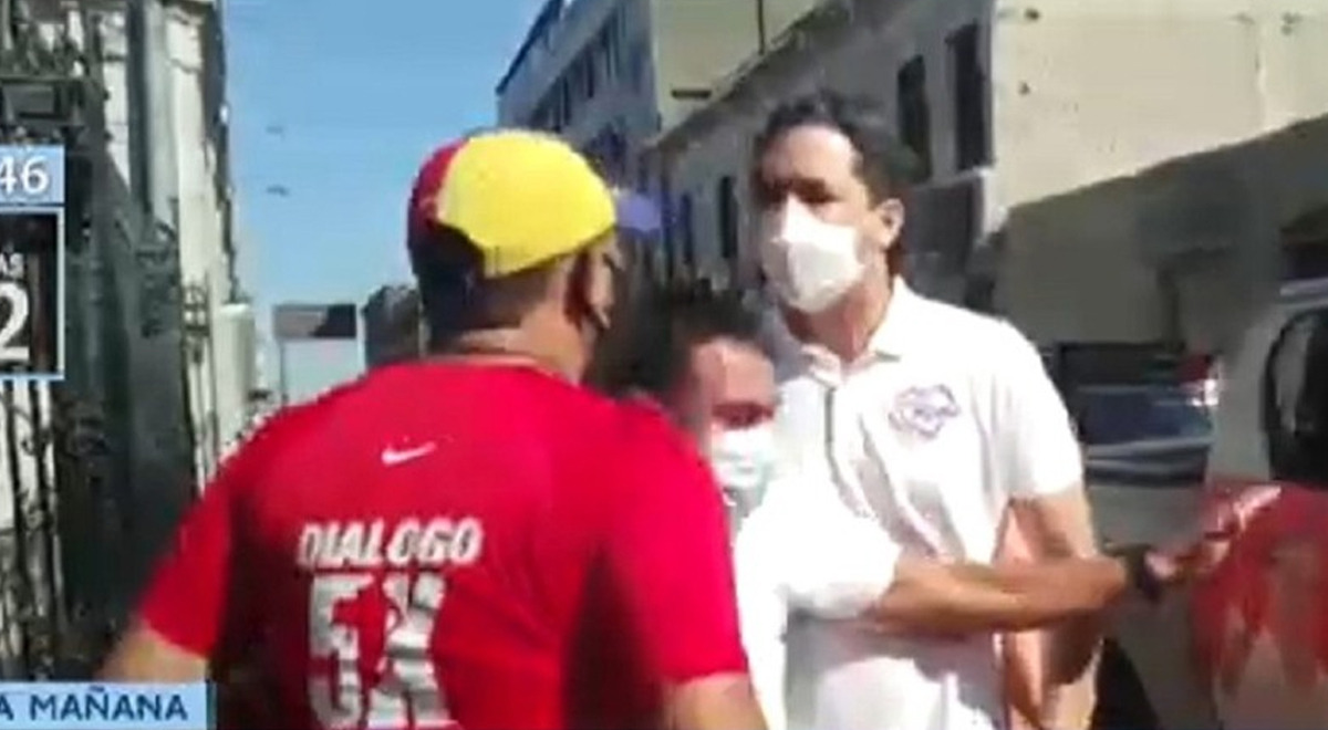 Embajador de Venezuela en el Perú: \"Salaverry ha hecho declaraciones xenófobas y discriminatorias\" Embajador de Venezuela en el Perú: \"Salaverry ha hecho declaraciones xenófobas y discriminatorias\"