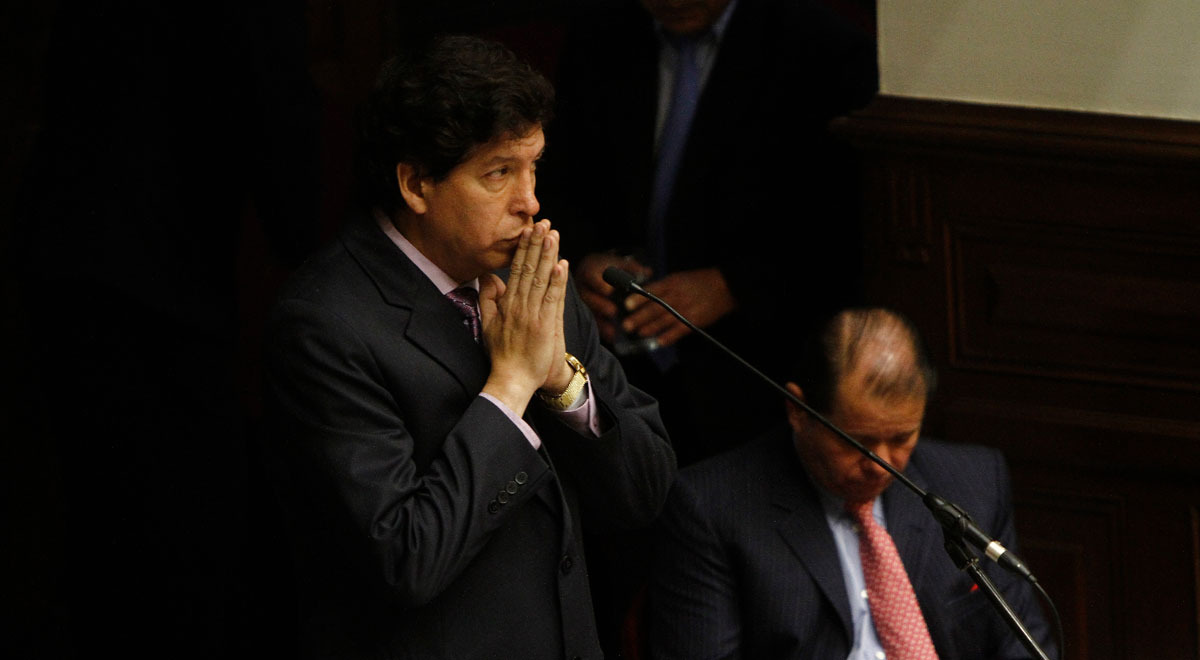 Congreso aprueba denuncia constitucional contra el exmiembro del CNM Iván Noguera Congreso aprueba denuncia constitucional contra el exmiembro del CNM Iván Noguera