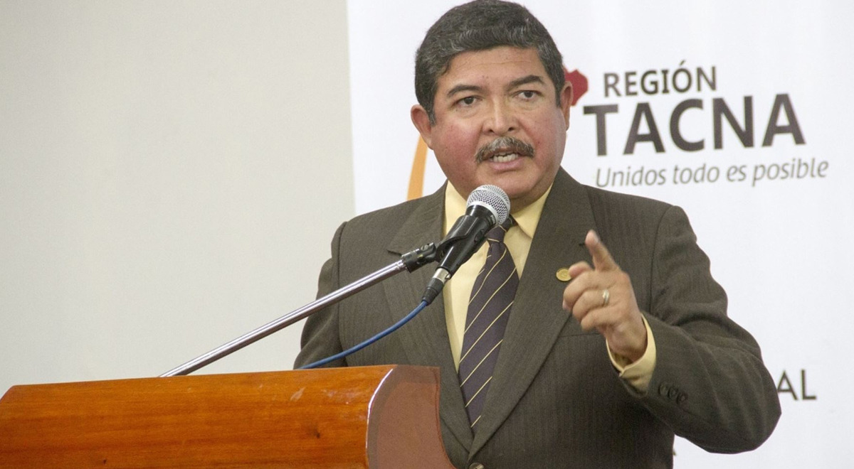 Exgobernador de Tacna que cumple con arresto domiciliario recibió vacuna contra COVID-19 Exgobernador de Tacna que cumple con arresto domiciliario recibió vacuna contra COVID-19