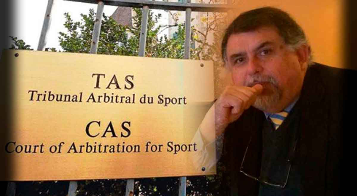 César Torres, integrante del Fondo Blanquiazul: El fallo del TAS es un triunfo para todos los hinchas César Torres, integrante del Fondo Blanquiazul: El fallo del TAS es un triunfo para todos los hinchas