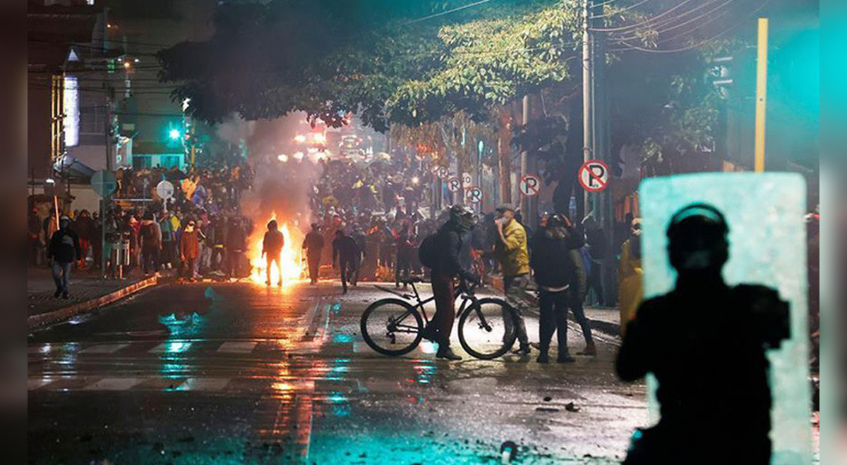 Protestas en Colombia: reportan al menos 19 muertos y 800 heridos en cinco días por represión policial Protestas en Colombia: reportan al menos 19 muertos y 800 heridos en cinco días por represión policial