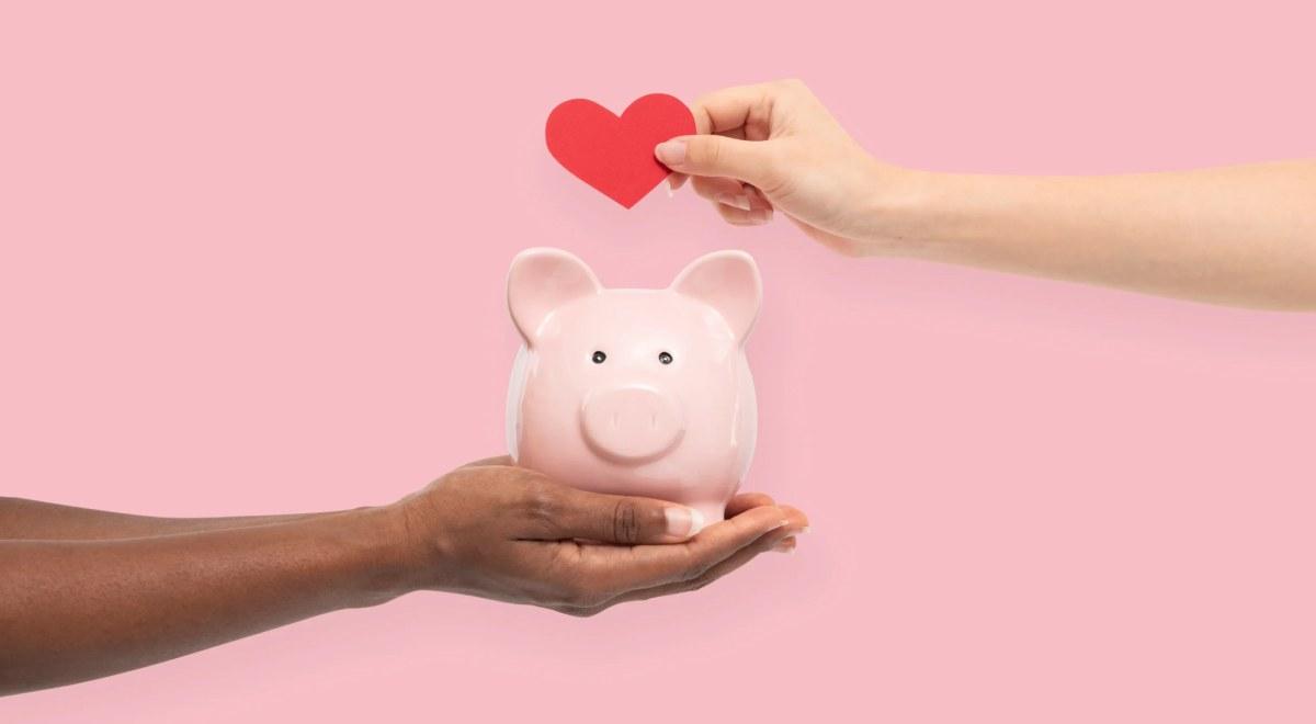 Um Dia dos Namorados sem Dívidas: Por que a liberdade financeira das mulheres fortalece o amor