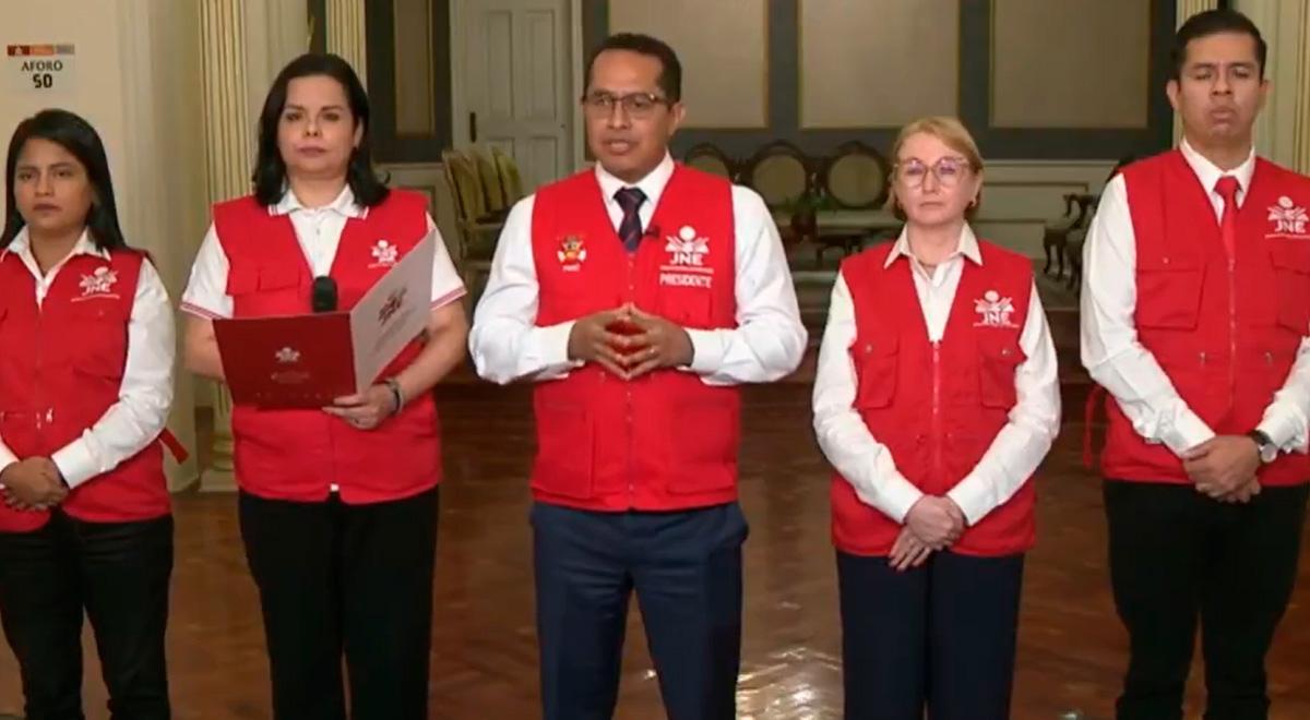 O JNE proíbe a divulgação da contagem rápida de votos após solicitar a continuação das urnas amanhã, 13 de abril.