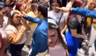 Mujer y el pastor de la iglesia se van a los 'golpes' en plena bendición: "Fue muy tosco"