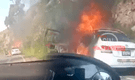 Juliaca: Hombre termina envuelto en llamas luego que su auto se incendiara en Semana Santa