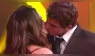 Rosángela Espinoza y actor de Al fondo hay sitio se BESAN APASIONADAMENTE en Esto es Guerra