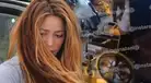 Exponen imágenes INÉDITAS de Shakira saliendo del Hospital Arzobispo Loayza en silla de ruedas en la madrugada