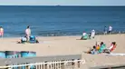 Labor Day en alerta: advierten niveles peligrosos de contaminación fecal en playas de EE. UU.