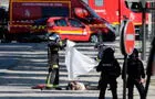 París: hombre armado embiste con explosivos a un furgón policial [VIDEO]