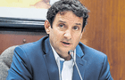 Renzo Reggiardo renunció a la presidencia de Municipal y postularía al Congreso