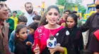 “Estaba molestando”: reportera cachetea a niño en plena transmisión de noticias