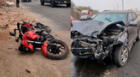 Lurigancho: motociclista impacta contra auto en fuerte accidente y muere, copiloto está herida