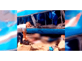 Pasamayo: roban a pasajeros fallecidos de bus caído en Curva del Diablo [VIDEO]
