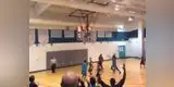 YouTube: La gran habilidad de un joven sin brazos para jugar básquet [VIDEO]