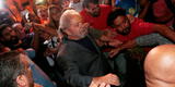 Ex presidente Lula da Silva se entrega a la justicia en impresionante despliegue policial [VIDEO]