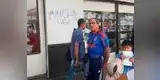 Grupo de barristas chilenos hacen pintas en la Plaza de Armas de Arequipa [VIDEO]