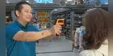 Dueño de supermercado mide temperatura a clientes para prevenir COVID-19
