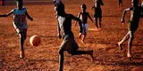 Uganda: Rayo mata a nueve adolescentes mientras jugaban fútbol