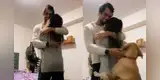 Perro observa a sus dueños bailar y se une a la coreografía con cómica reacción [VIDEO]
