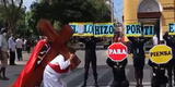 Policías en Piura escenifican 'Pasión de Cristo' y piden a la población cuidarse del COVID-19