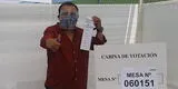 Manolo Rojas llegó a Huaral y votó en el Estadio Julio Lores Colán