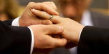 Estados Unidos: padre presentó una demanda para poder casarse con su hijo biológico