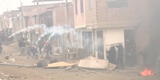 VES: Invasores atacaron con piedras y ladrillos a policías en Lomo de Corvina [VIDEO]