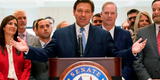 Gobernador de Florida, Ron DeSantis, elimina las medidas de emergencia locales contra el coronavirus