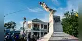 Colombia: derriban estatua de Cristóbal Colón y su cabeza es arrastrada por las calles