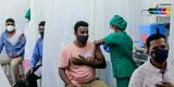 India: miles de personas reciben vacunas COVID-19 falsas durante vacunación masiva