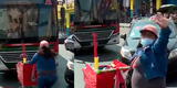 Cercado de Lima: vendedora ambulante casi es atropellada en VIVO tras saludar a la cámara [VIDEO]