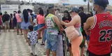 Navidad: decenas de familias acuden a playa Agua Dulce y generan largas colas