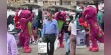Se disfraza de Barney, ofrece ‘show’ afuera de un mercado en Los Olivos y su singular imitación es viral
