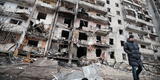 ¡Ayuda! Más de 100 personas están atrapadas en un edificio que fue atacado con misiles rusos en Ucrania