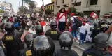 Manifestantes generan disturbios en los exteriores del Congreso tras ingreso de Pedro Castillo