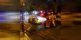 Pueblo Libre: auto se incendia luego que chocara contra otro vehículo [VIDEO]