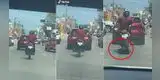 Captan a joven a bordo de su moto y su ingenio para estacionarse en plena avenida la rompe en TikTok
