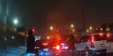 Rímac: delincuentes aprovechan luz roja de semáforo para romper lunas de autos y robar pertenencias [VIDEO]