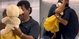 Señor recibe en su cumpleaños un peluche que tenía la voz de su esposa: "Se me partió el alma" [VIDEO]