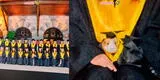 Joven posa con su cuy en foto de graduación, pero peculiar detalle llama la atención y es viral en TikTok