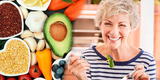 ¿Cuáles son los alimentos ricos en antioxidantes que retrasan el envejecimiento?