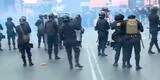 Protestas en Lima: Manifestantes atacan a la Policía con piedras y pirotécnicos en la Av. Abancay